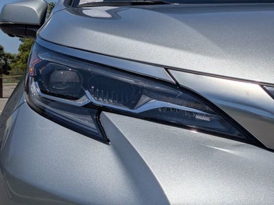 2025 Toyota Sienna Platinum 7 Passenger