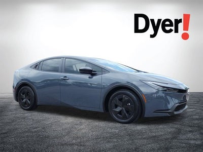 2025 Toyota Prius LE