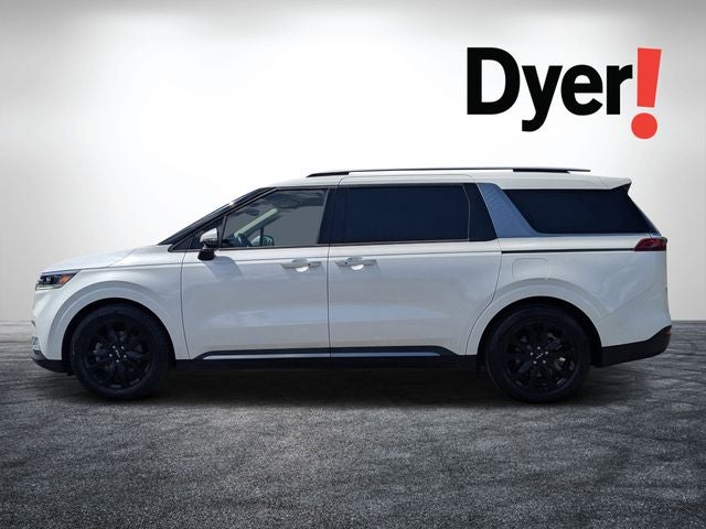 2023 Kia Carnival SX
