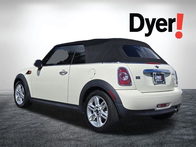 2015 MINI Cooper Base