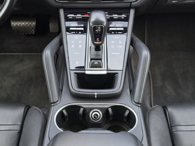 2020 Porsche Cayenne Base