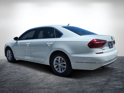 2017 Volkswagen Passat 1.8T S