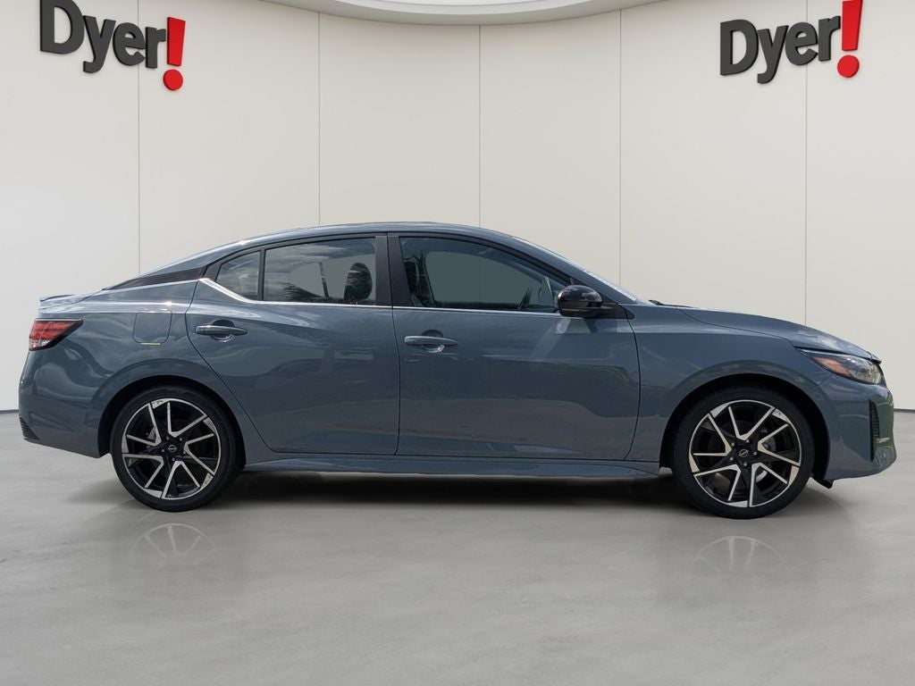 2025 Nissan Sentra SR