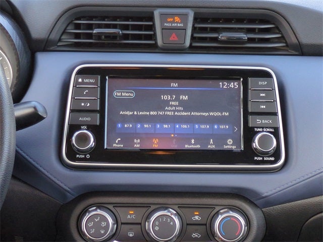 2023 Nissan Versa 1.6 SV