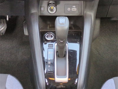 2023 Nissan Versa 1.6 SV