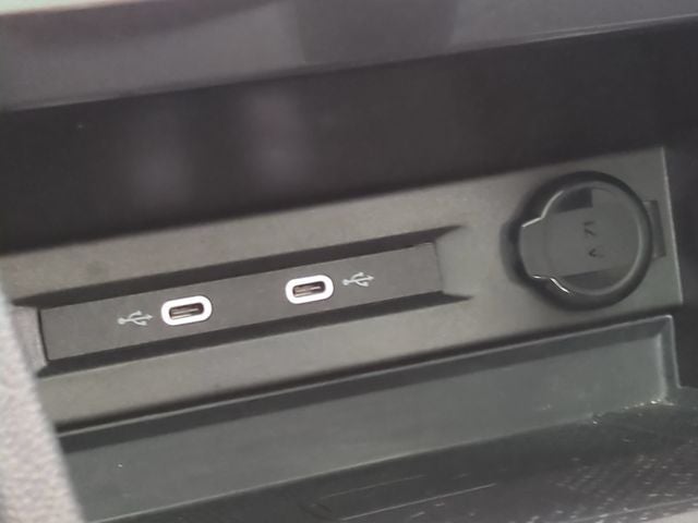 2022 Volkswagen Tiguan 2.0T SEL R-Line