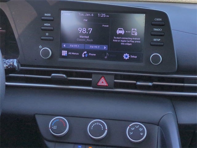 2021 Hyundai Elantra SE