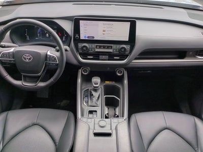 2025 Toyota Grand Highlander XLE