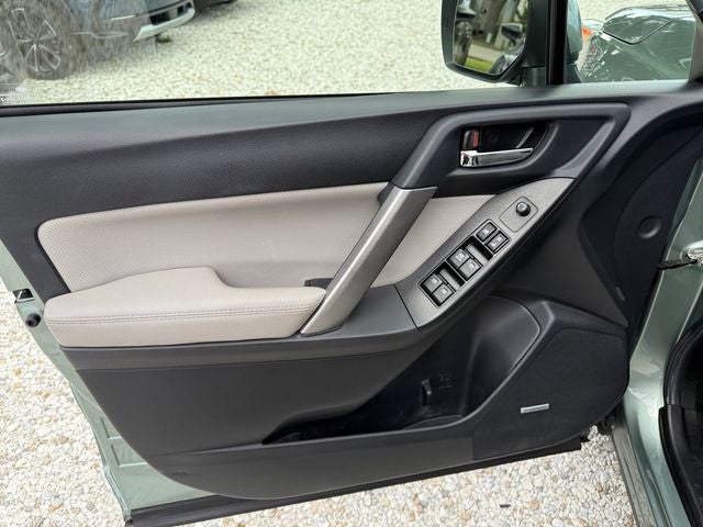 2016 Subaru Forester 2.5i Limited