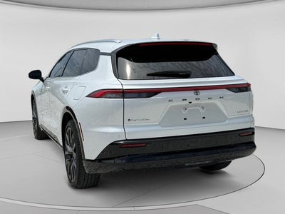 2025 Toyota Crown Signia Limited