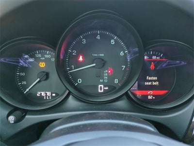 2023 Porsche Macan Base