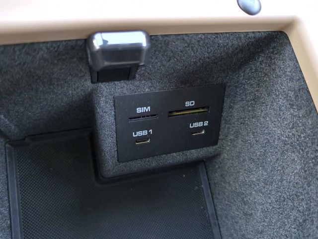 2021 Porsche Macan Base