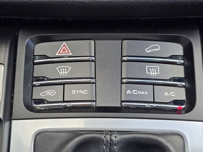 2021 Porsche Macan Base