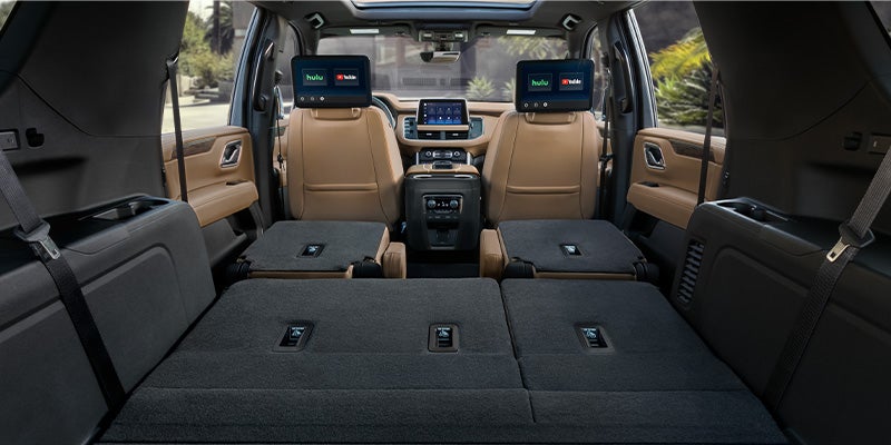 2023 Chevrolet Suburban 4WD LT